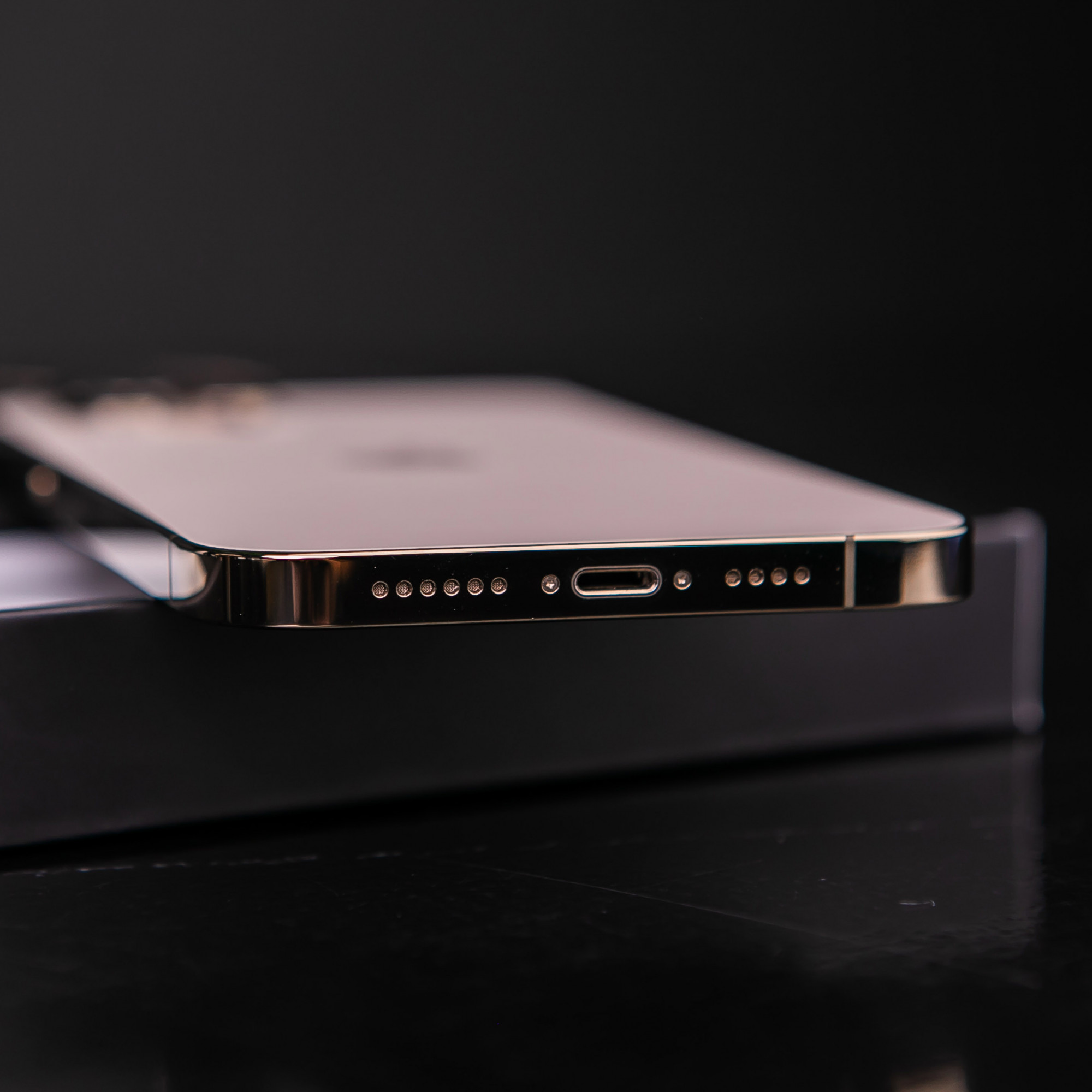 iPhone 12 Pro Max 512gb, Gold (MGDK3) б/у